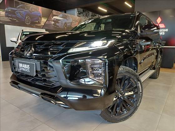 MITSUBISHI PAJERO SPORT 2.4 16V MIVEC TURBO DIESEL LEGEND BLACK AWD AUTOMÁTICO